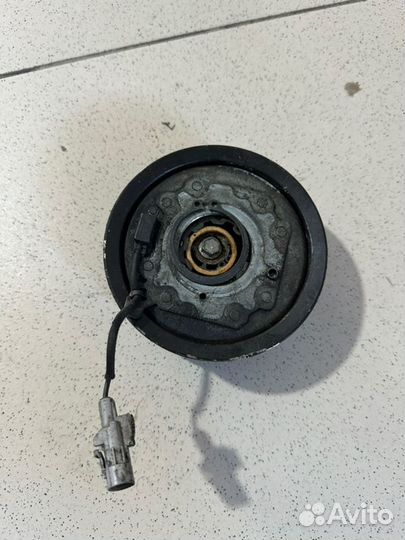 Шкив компрессора передний Toyota Camry V50/V55