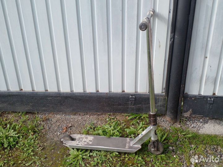 Продаю трюковой самокат