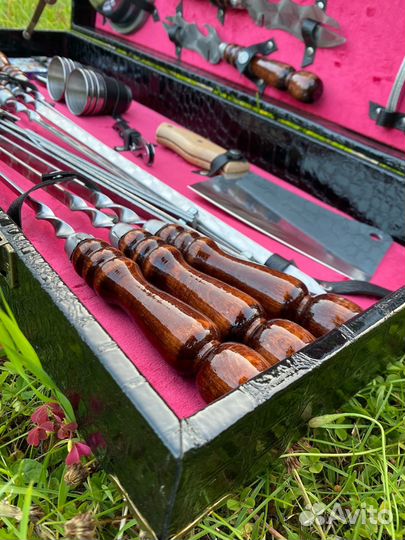 Кейс набор шампуров в чемодане