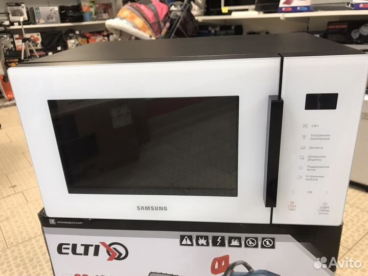 Микроволновая печь Samsung ms23t5018aw