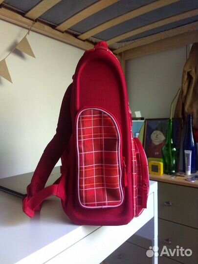 Ранец (рюкзак) школьный с ортопедической спинкой