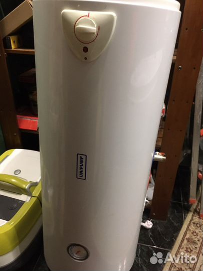 Водонагреватель на 100л