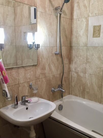 Комната 14 м² в 2-к., 1/4 эт.