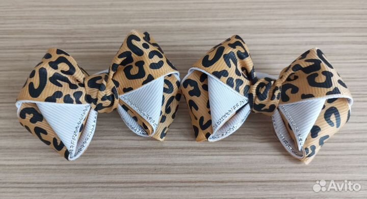 Бантики для волос разные