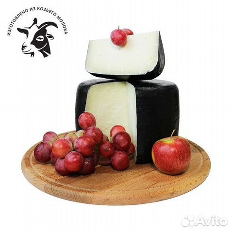 Фермерский козий и коровий сыр