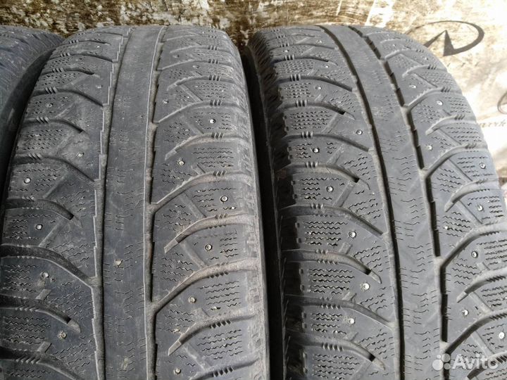 Bridgestone Ice Cruiser 7000 225/65 R17 106T