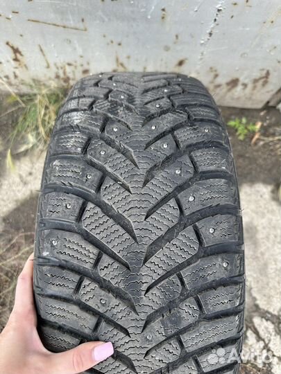 Toyo Observe Ice-Freezer 205/55 R16