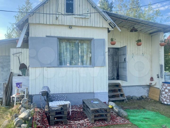 Дача 30 м² на участке 6 сот.