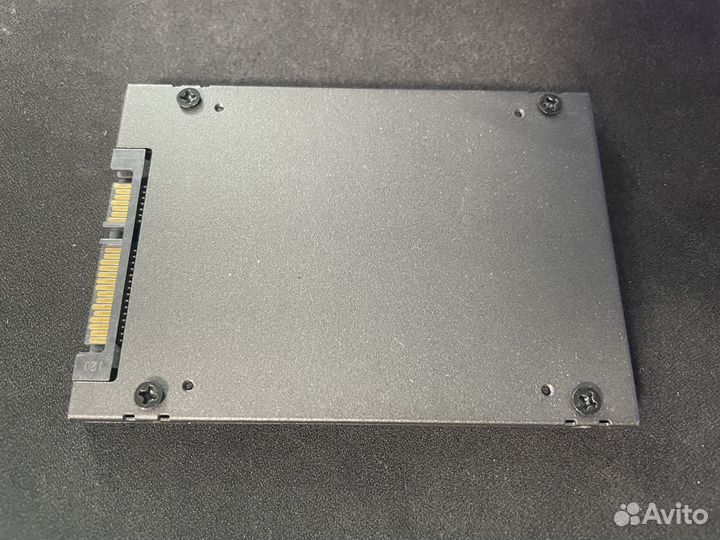 Жесткий диск ssd kingston kc300 120gb