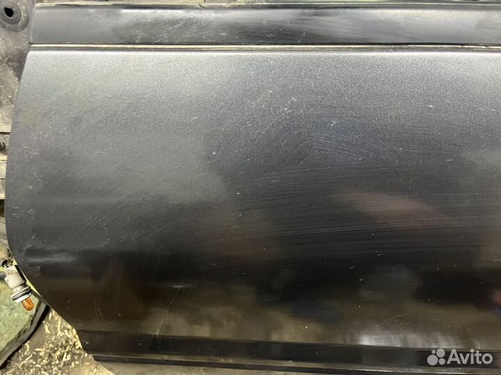 Дверь передняя левая lancer 9