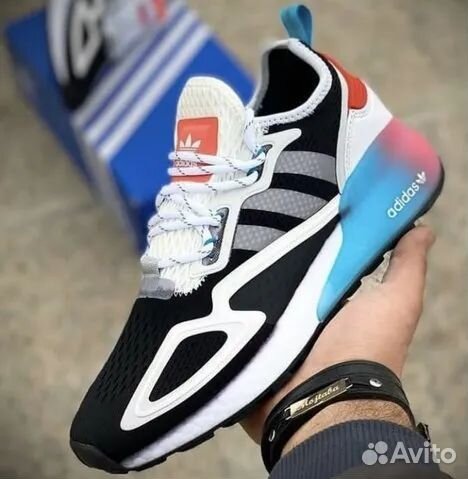 Кроссовки женские adidas