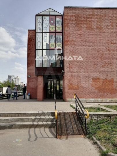 Торговая площадь, Ленинский проспект, 95К1