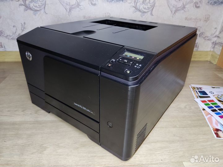 Принтер лазерный цветной HP LaserJet Pro 200 M251n