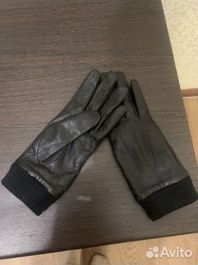 Перчатки