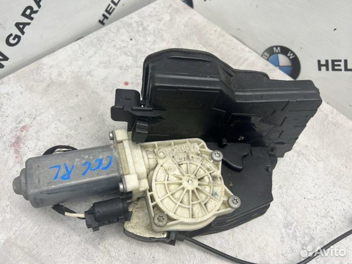 Замок двери задний левый Bmw 7-Series E65