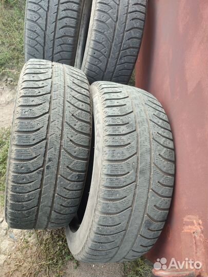 Bridgestone Ice Cruiser 7000 205/55 R16