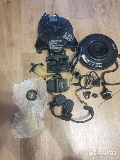 Лодочный мотор Mercury 15 по запчастям