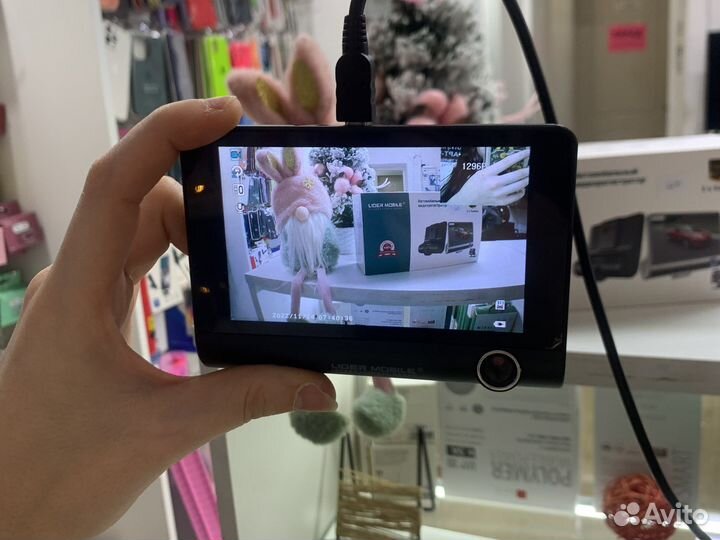 Автомобильный видеорегистратор 3 камеры (новый)