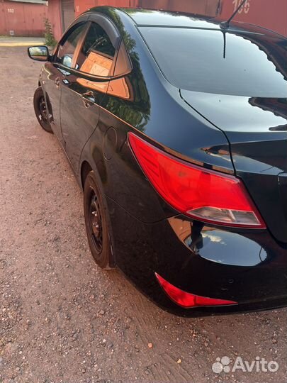 Hyundai Solaris 1.6 AT, 2016, 224 000 км