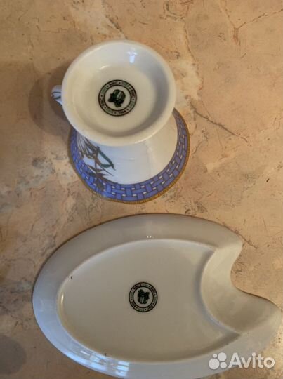 Кофейные чашки с блюдцем