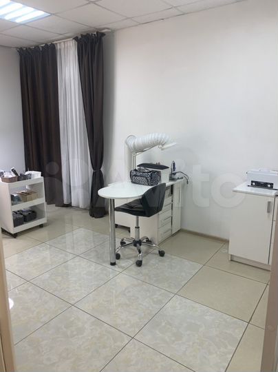 Торговая площадь, 335 м²