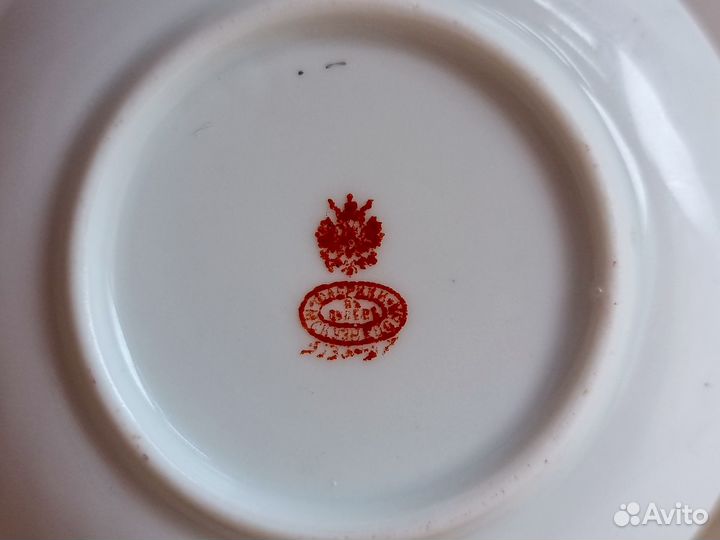 Кофейное блюдце фабрика М. С. Кузнецова в Дулево