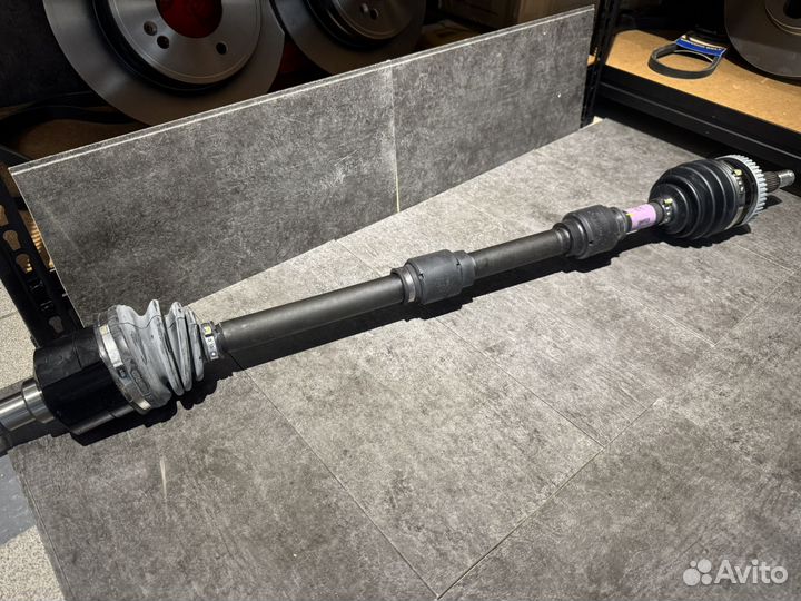 Привод правый Hyundai/ KIA 49500-3K760