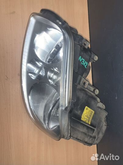 Фара левая vw Touran
