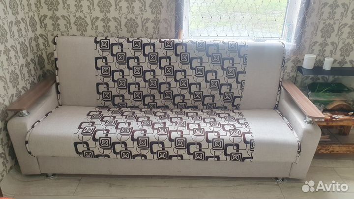 Диван книжка