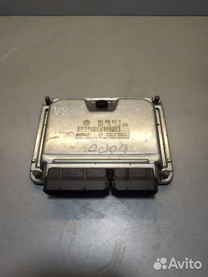 Блок (эбу) Volkswagen Bora 2.8 л., VR6