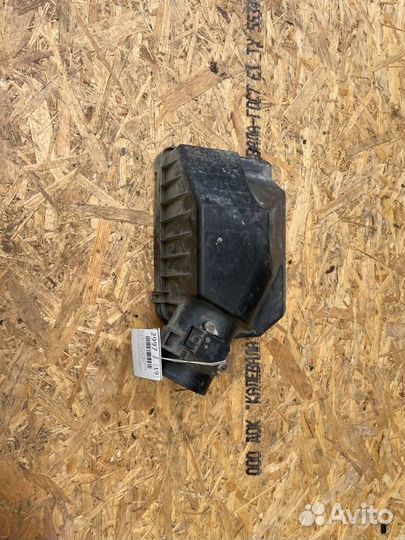 Датчик расхода воздуха (расходомер) Honda Cr-V III