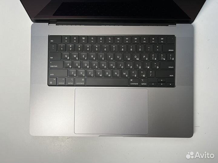 MacBook Pro 16 2023 512Gb, идеал (M2 Pro)