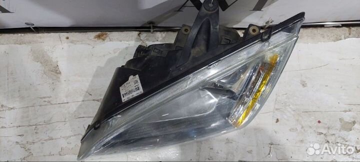 Фара галогеновая передняя левая Ford Focus 2
