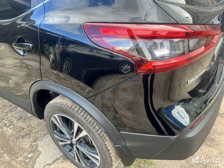 Новый задний левый фонарь Nissan qashqai j11