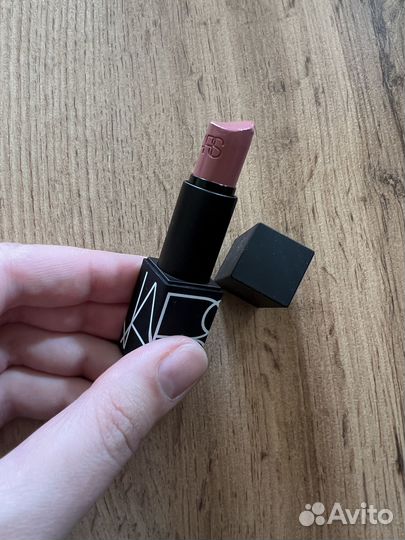 Nars помада