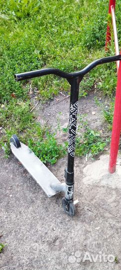 Трюковой самокат