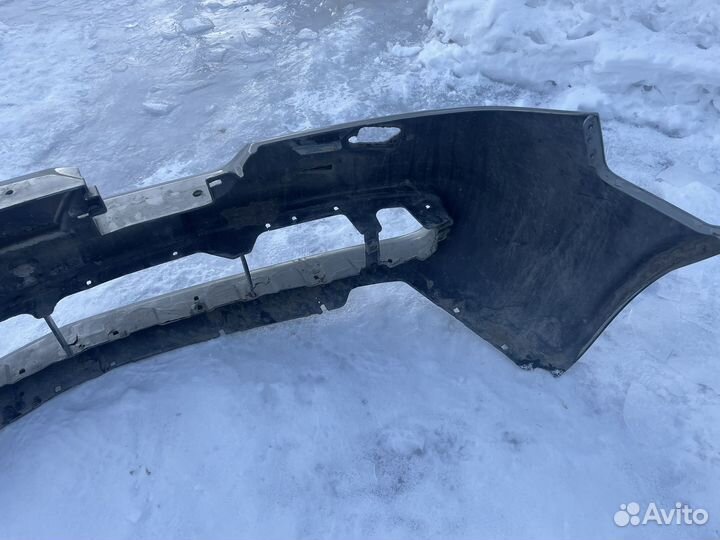 Бампер передний Nissan Primera p 12