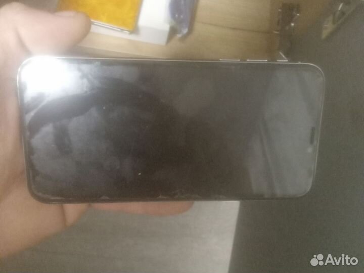 iPhone X, 64 ГБ