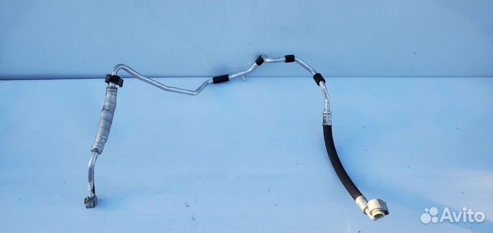 Шланг Трубка кондиционер 1T0820743AB VW Passat B6