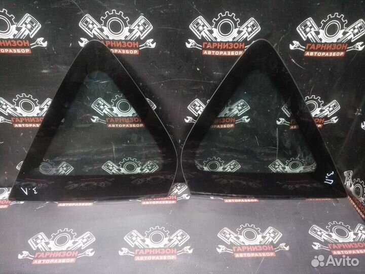 Форточка стекло глухое заднее Mazda 3 bk Хэтчбек