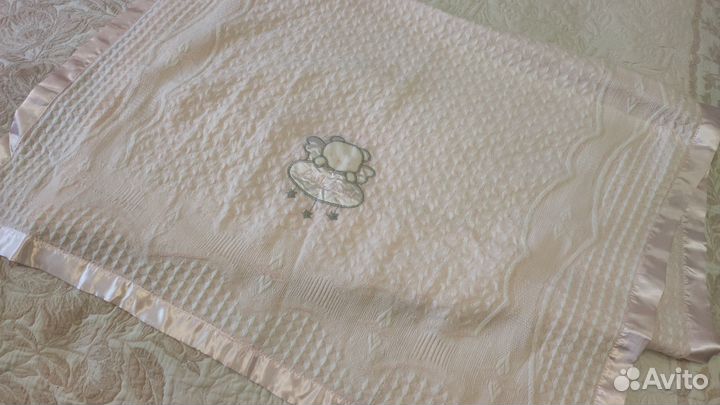 Плед и одеяла для новорожденной девочки