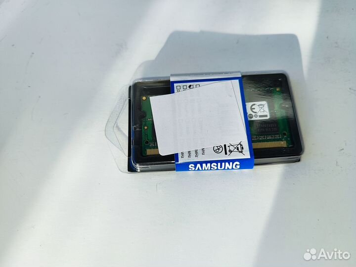 Оперативная память Samsung DDR3 8GB 1600Mhz Sodimm