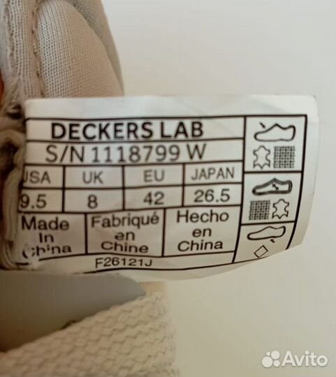 Кроссовки женские deckers lab