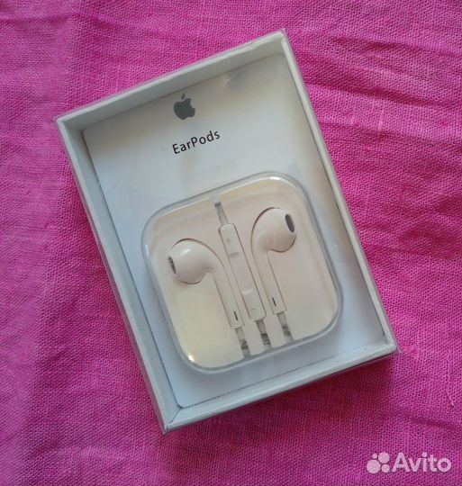 Наушники Apple EarPods 3,5 мм новые