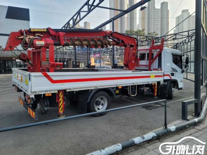 Бурильно-крановая машина Donghae DHS 3000 A, 2019