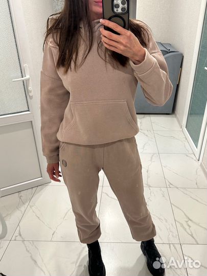 Костюм спортивный