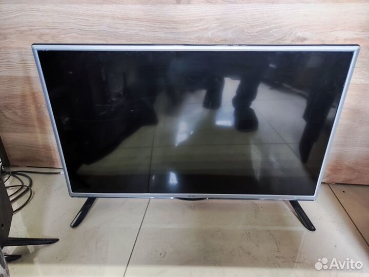 Телевизор LG 32LF550U (Разбор)(По запчастям)