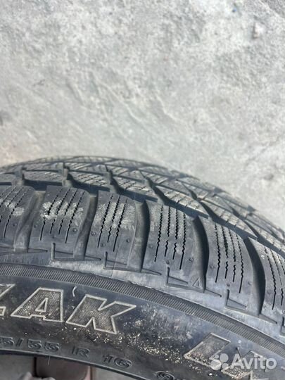 Bridgestone Blizzak LM-25 205/55 R16