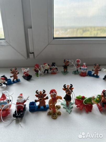 Новогодняя коллекция киндер сюрприз