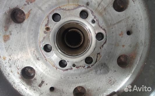 Маховик демпферный дизельный skoda octavia A5 (DAD